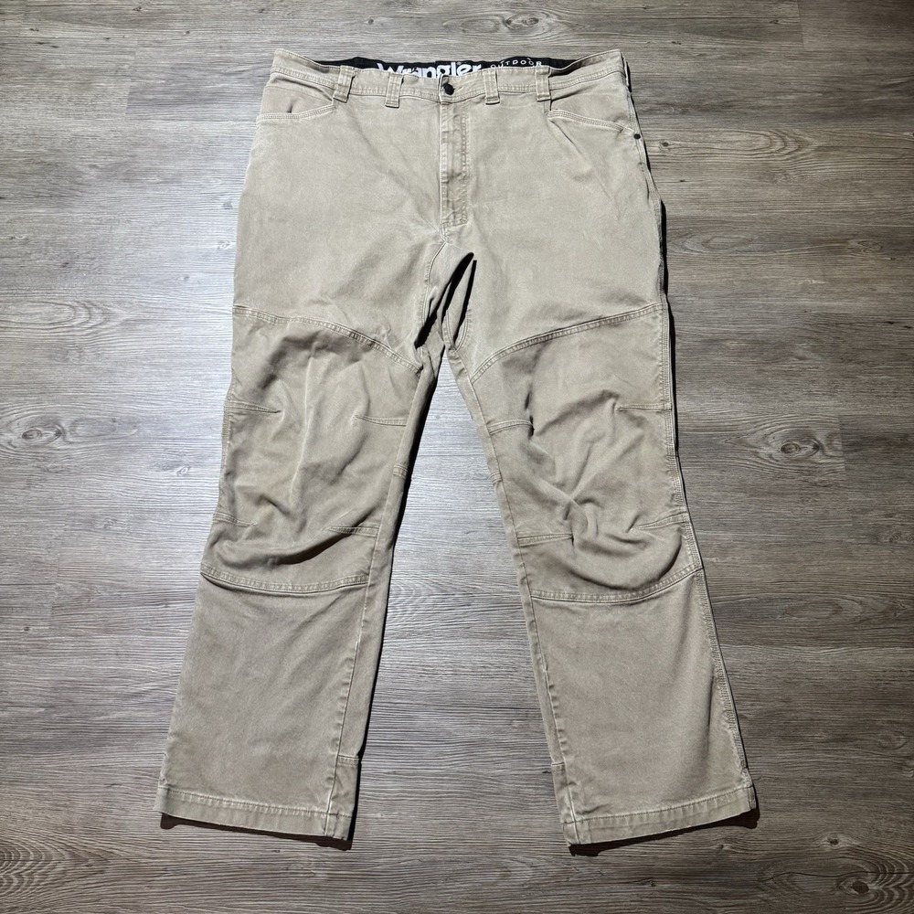 Wrangler Outdoor Utility Work Pants Khaki Relaxed Hiking Cargo 42x31 Estimated